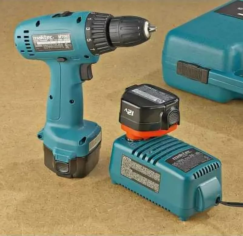 Шуруповерт MAKITA 12V – мощь и удобство